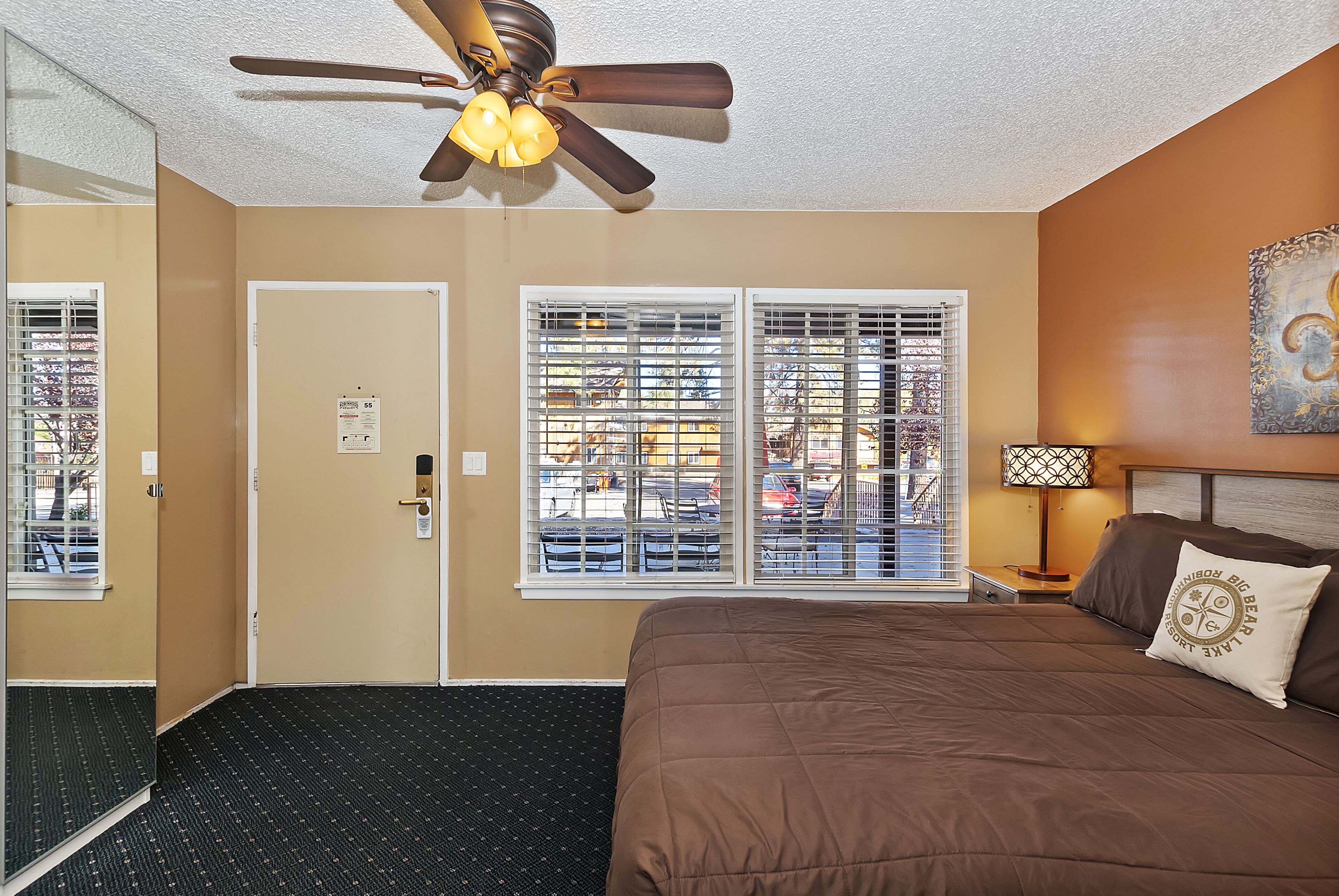 standard room, 1 queen bed | 1 bedroom, iron/ironing board, free wifi, bed sheets