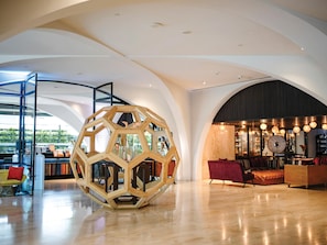 Lobby - DoubleTree by Hilton Sukhumvit Bangkok (Bangkok)