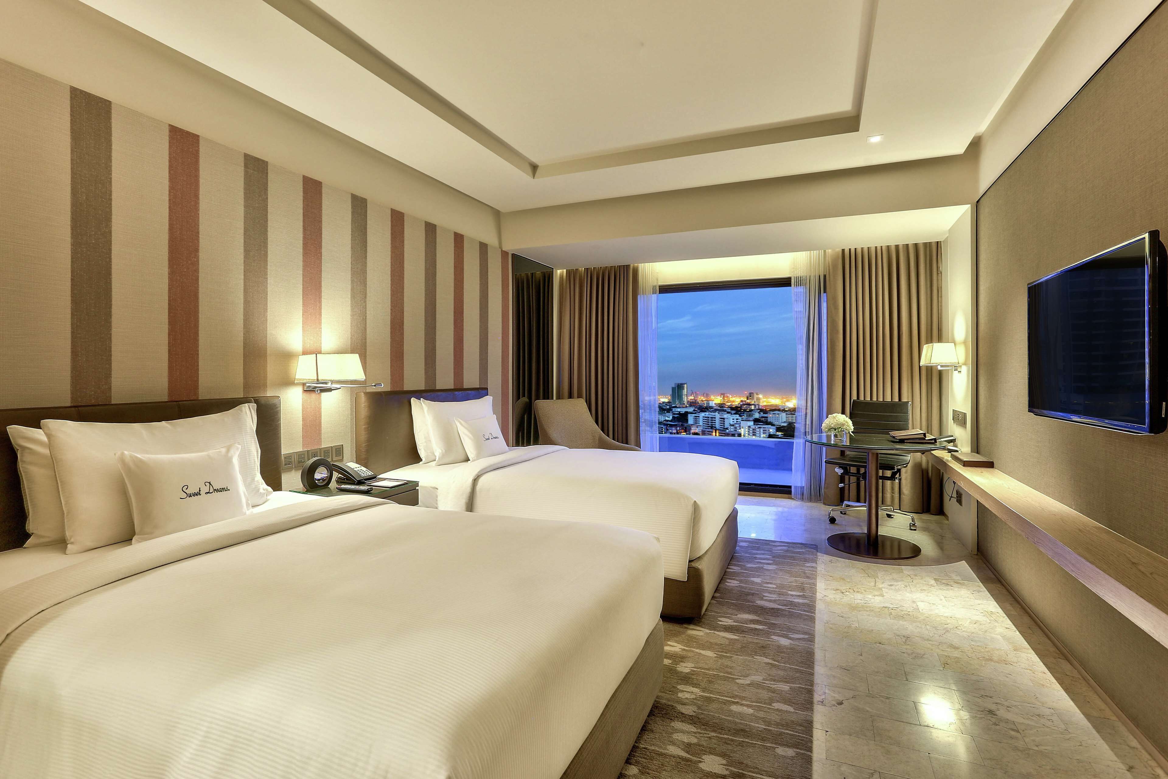 superior room, 2 single beds | premium bedding, minibar, in-room safe, desk