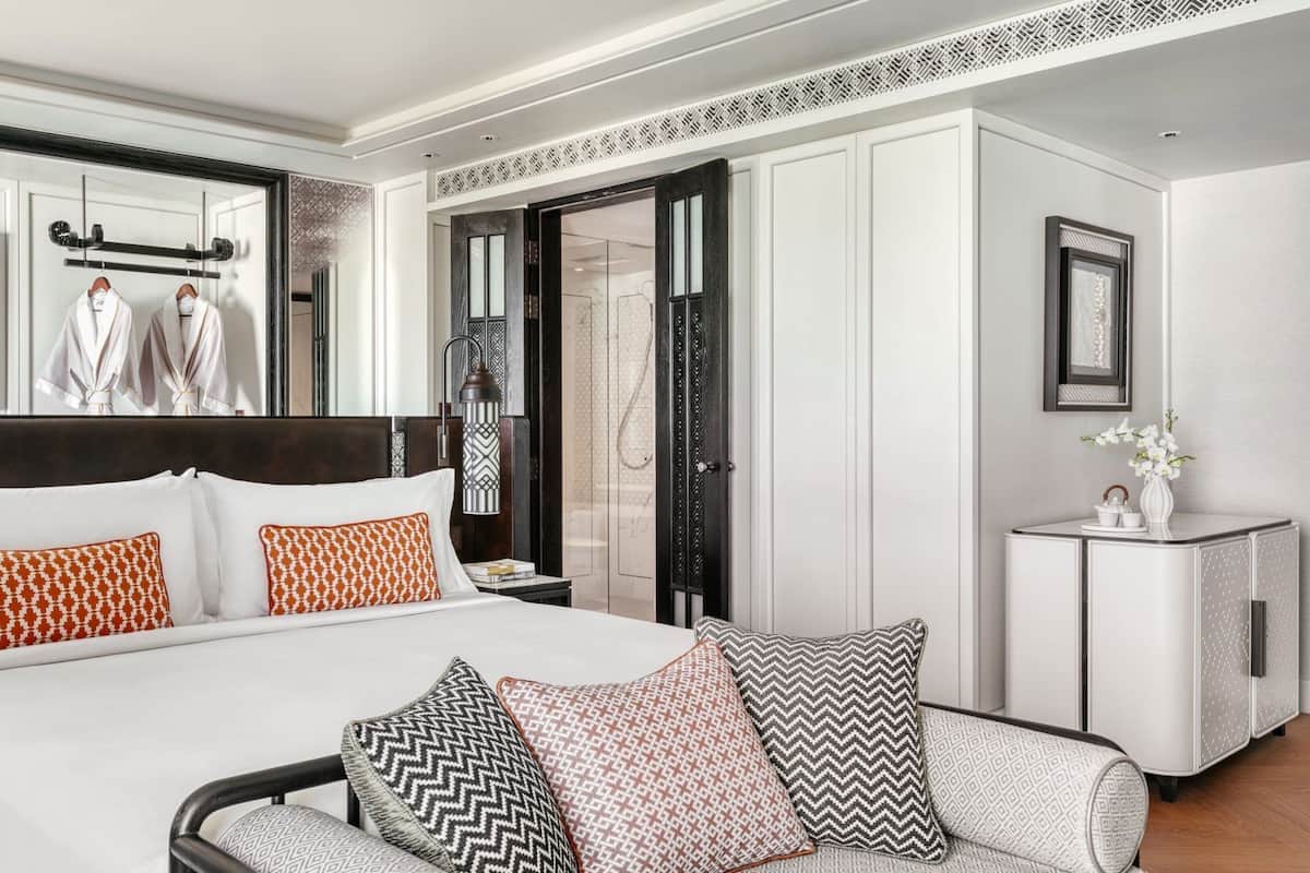 Premium bedding, minibar, in-room safe, laptop workspace