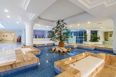 Lobby. Illot Suites