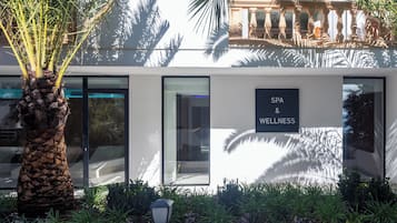Behandelingskamers voor koppels, sportmassages, massages op het strand