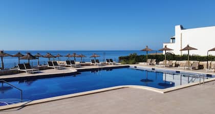 Alua Suites las Rocas Hotel