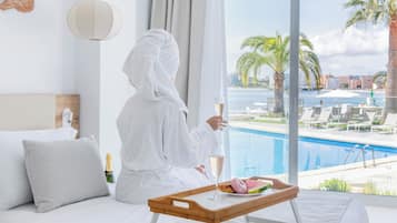 In-room safe, desk, blackout drapes, iron/ironing board