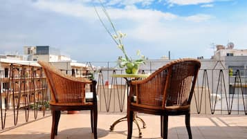 Phòng đôi Tiêu chuẩn | Chăn bông, két bảo mật tại phòng, bàn