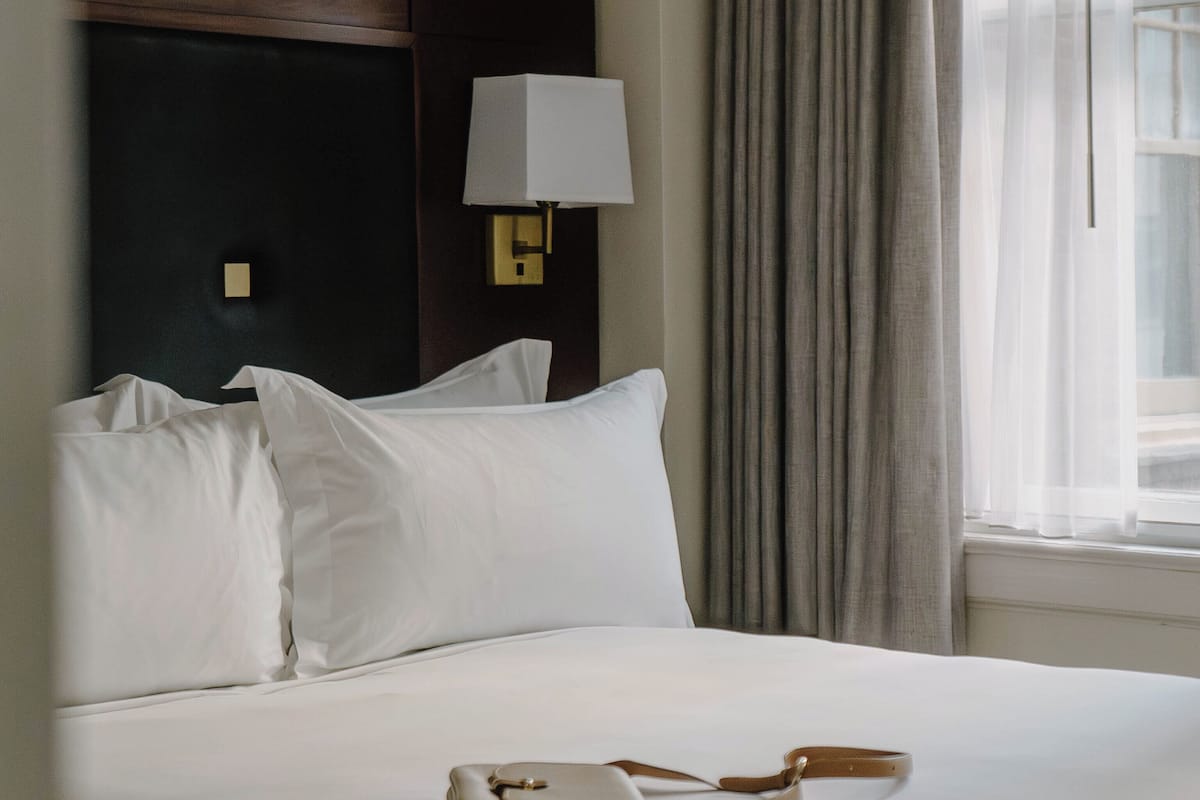 1 bedroom, hypo-allergenic bedding, in-room safe, desk