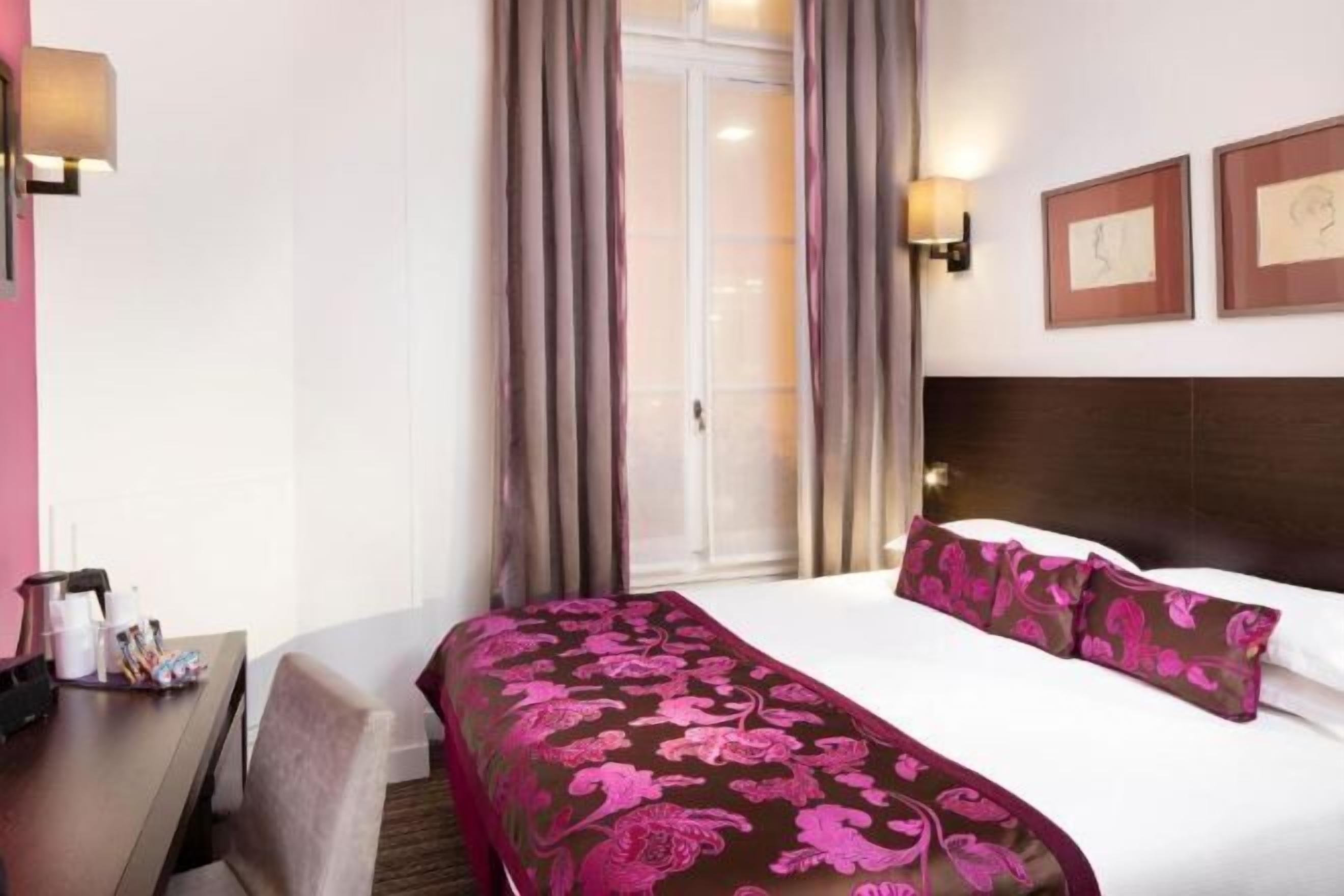 Premium bedding, in-room safe, desk, soundproofing