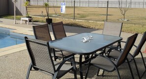 Outdoor pool - Settlement Motor Inn, Deniliquin (Deniliquin)