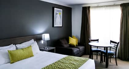 Best Western Plus Ambassador Orange