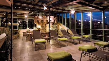 Sauna, tratamientos corporales y masajes con piedras calientes