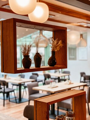 Breakfast, lunch, dinner served; Regional cuisine  - Forellenhof Rössle - Hotel & Restaurant (Lichtenstein)