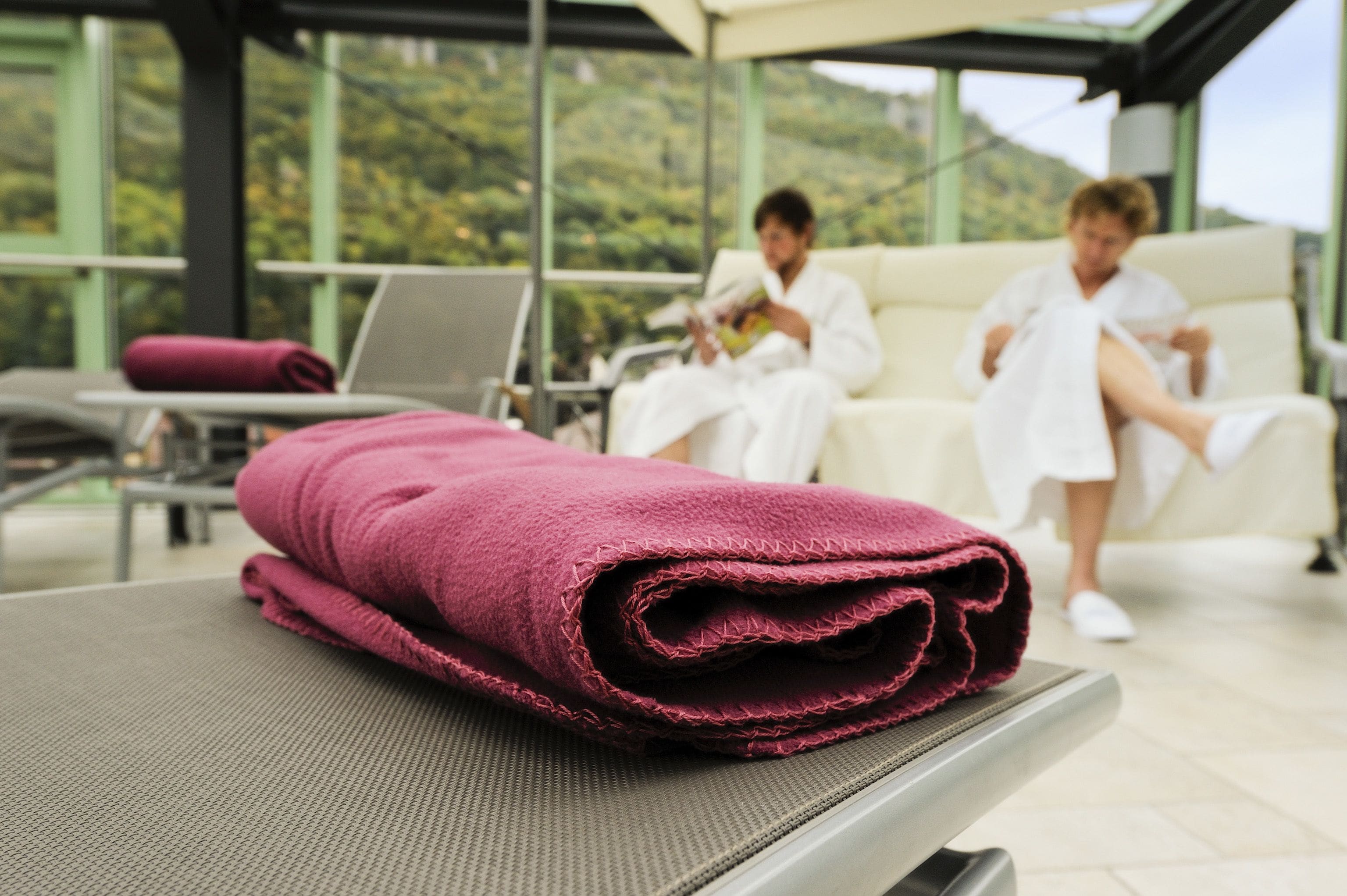 Sauna, Körperbehandlungen, Warmsteinmassagen, Ganzkörperwickelbehandlung