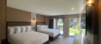 Lamp Liter Inn Visalia, an Ascend Collection Hotel