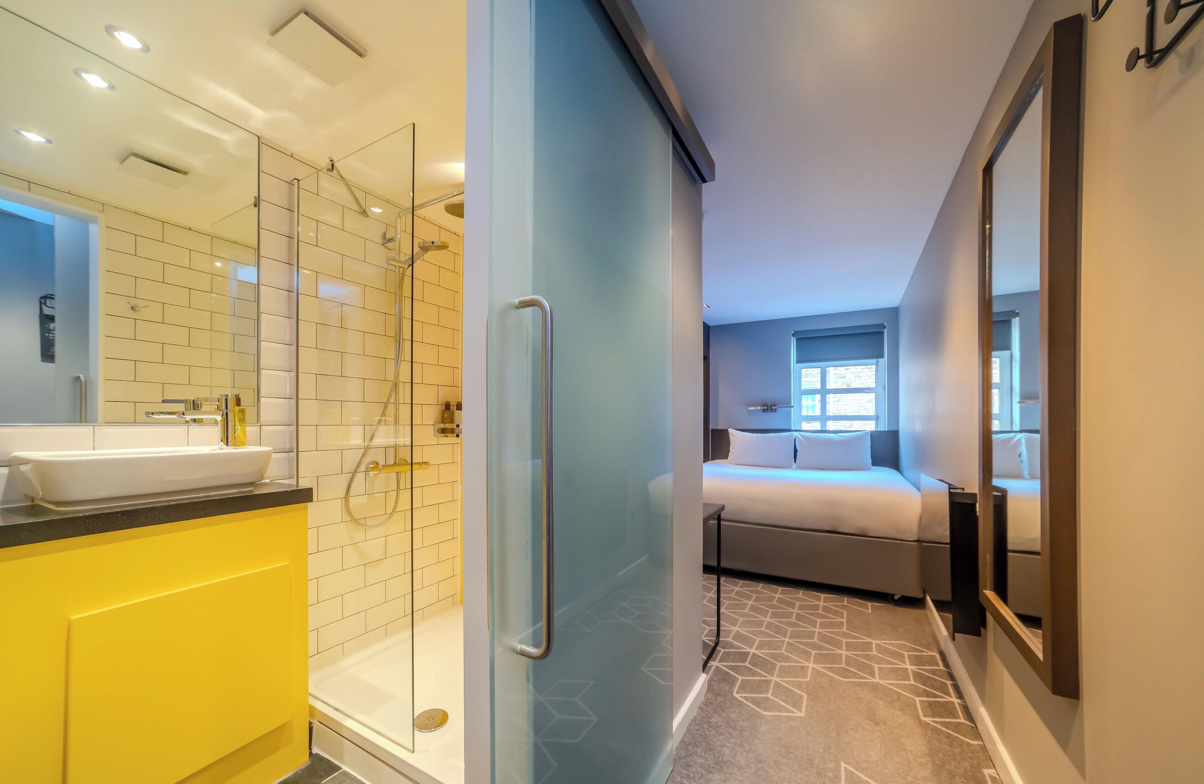 Iron/ironing board, free cots/infant beds, free WiFi, bed sheets