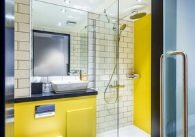 Shower, free toiletries, hair dryer, towels