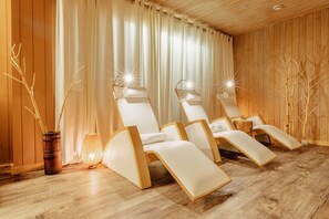Phòng tắm hơi, liệu pháp hương thơm, liệu pháp Ayurveda 