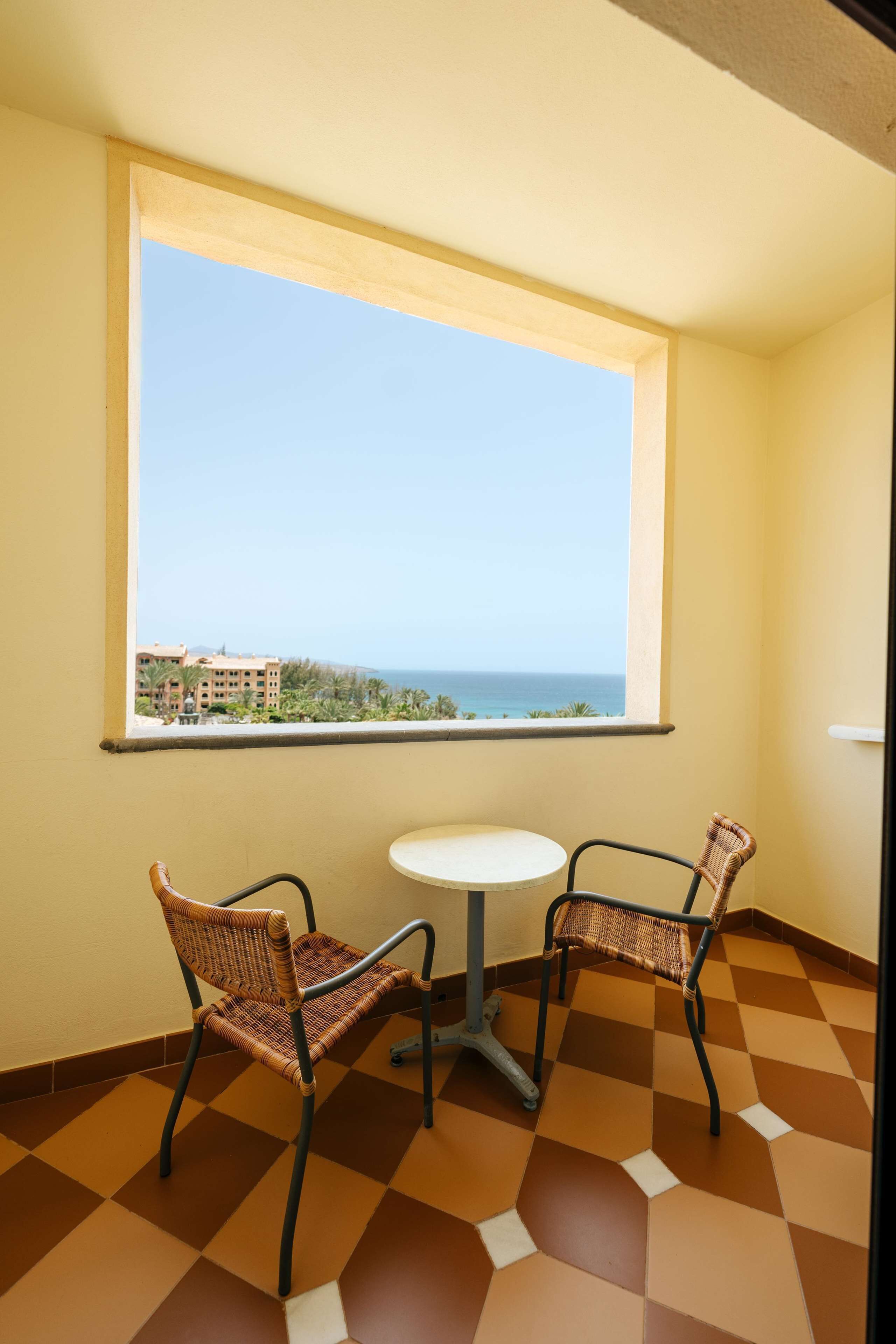 double room, sea view | minibar, desk, free cots/infant beds, wifi