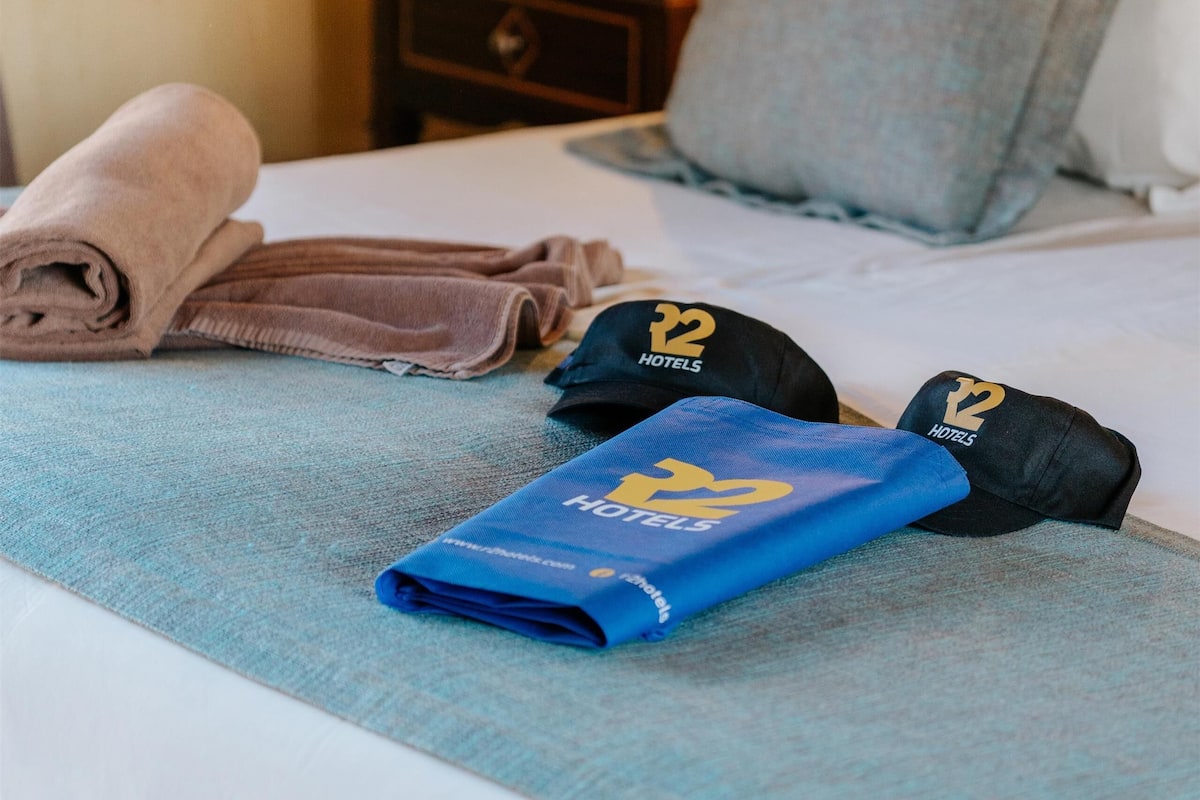 Minibar, desk, free cots/infant beds, WiFi