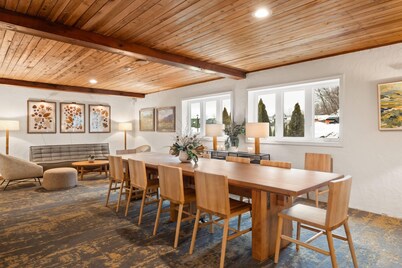 Sun Lodge, an Ascend Collection Hotel