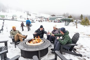 Área de parrillas y picnic