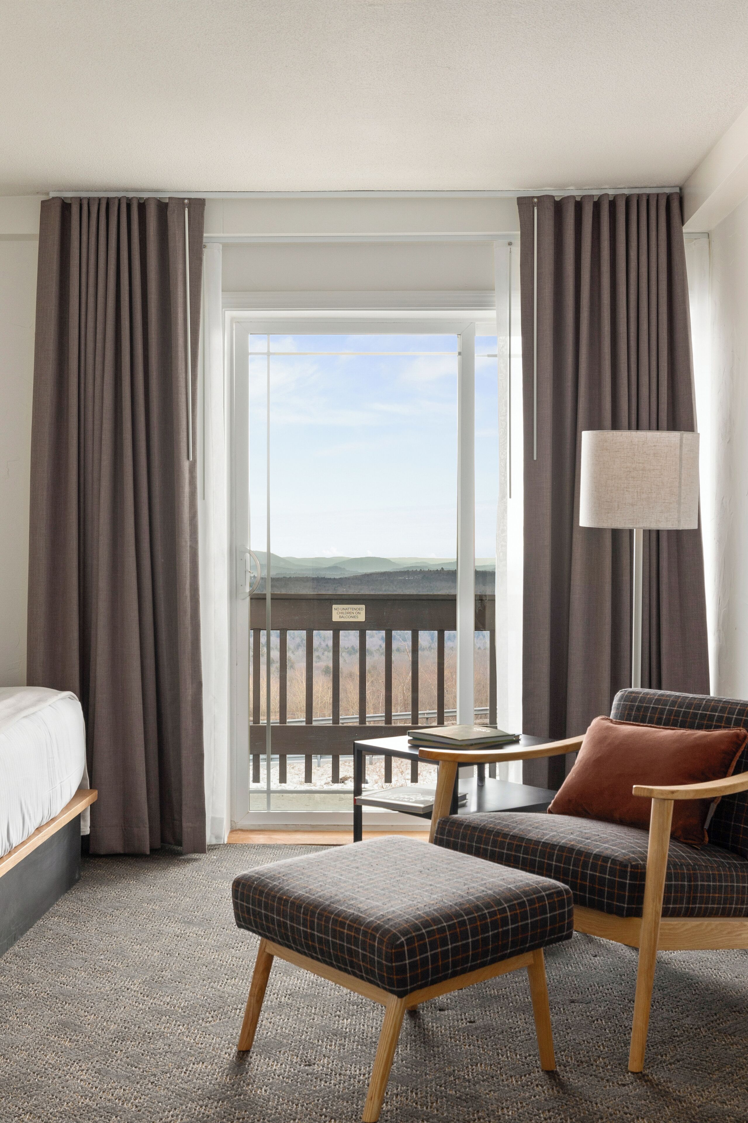 deluxe room, 2 double beds, mountain view | 1 bedroom, desk, blackout curtains, soundproofing