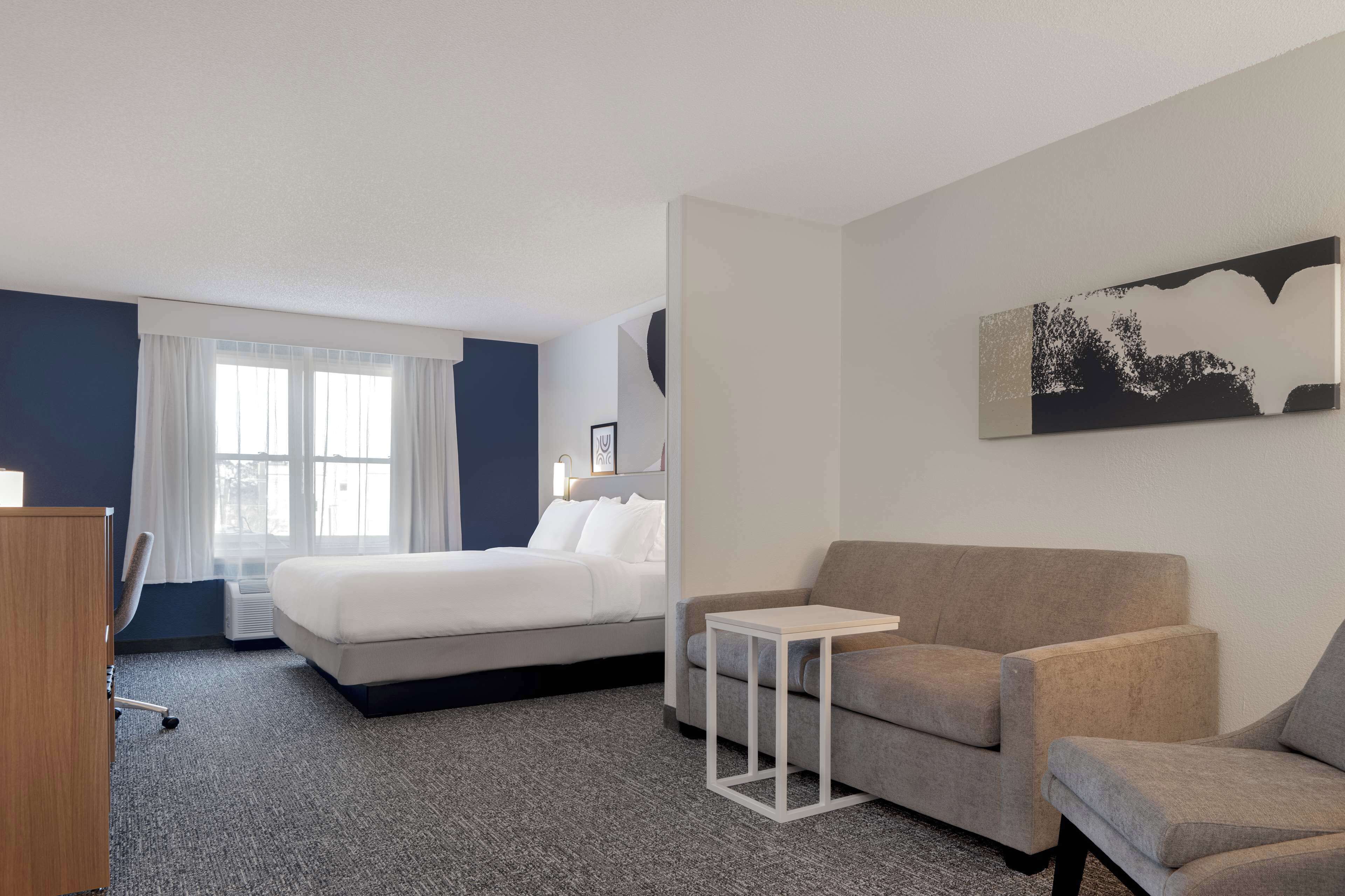 Room, 1 King Bed with Sofa bed | In-room safe, desk, laptop workspace, iron/ironing board