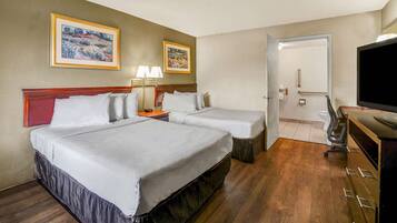 Skrivebord, mørklægningsgardiner, gratis Wi-Fi, sengetøj