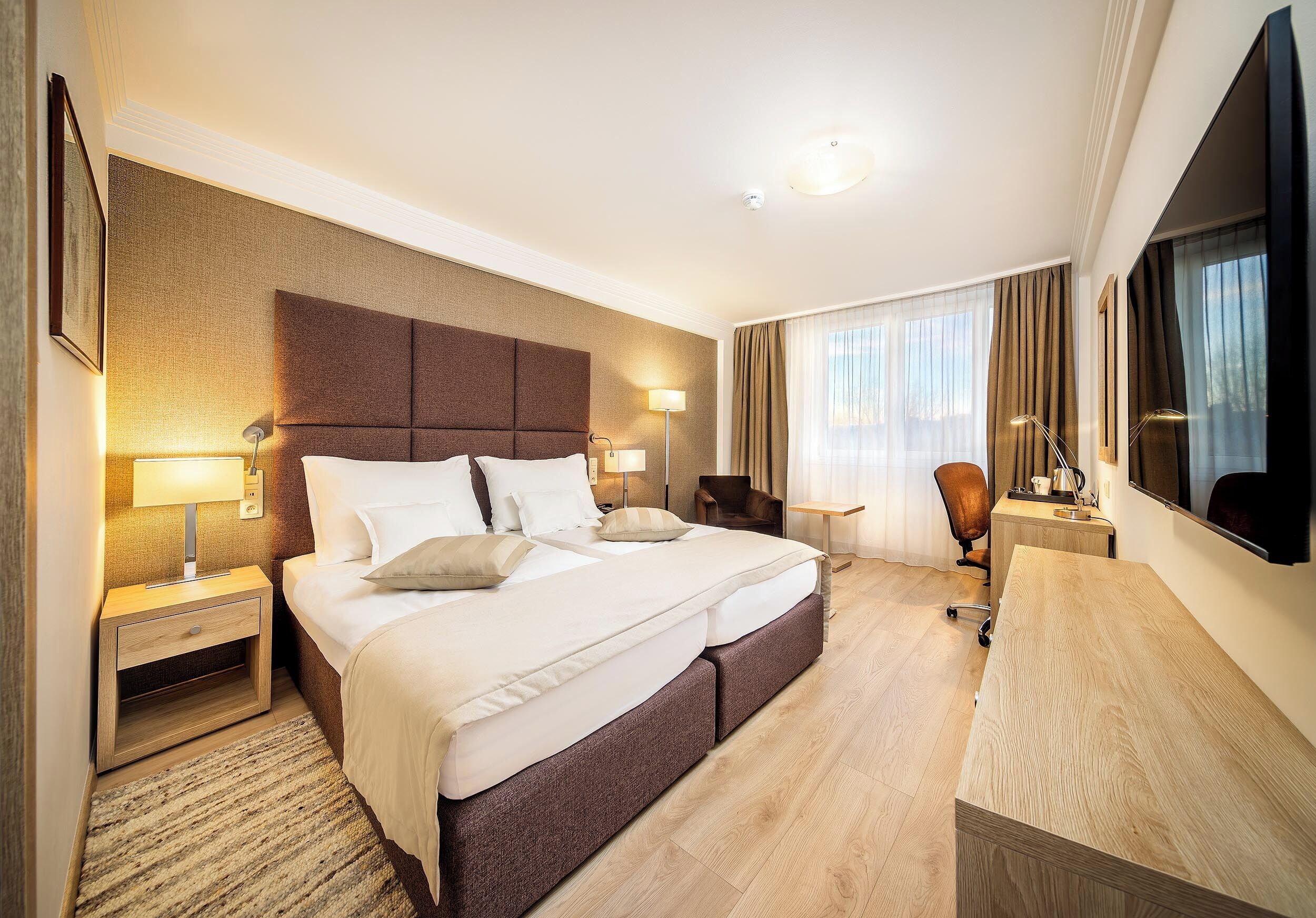 Minibar, in-room safe, desk, blackout curtains