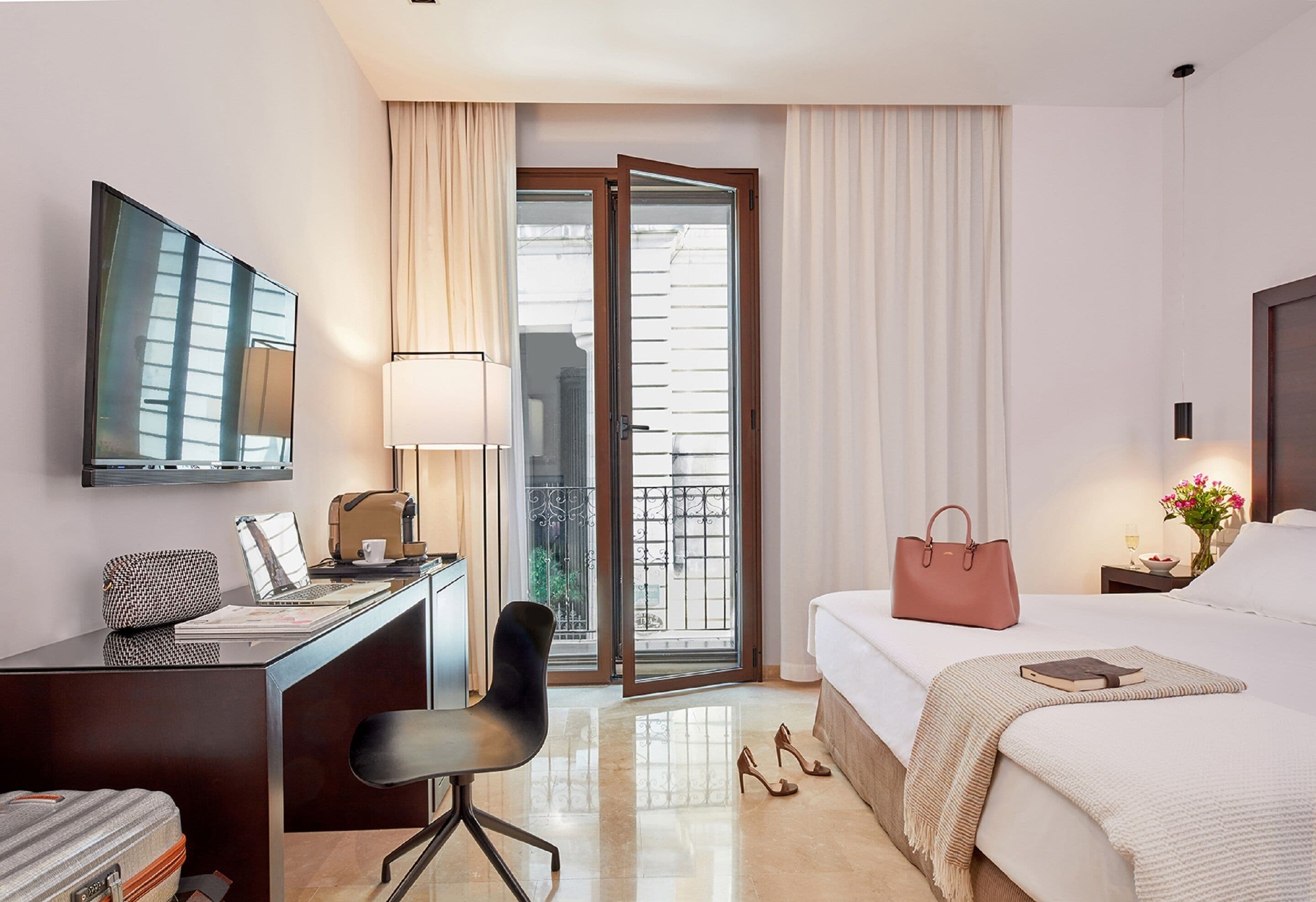 standard double room | view from room