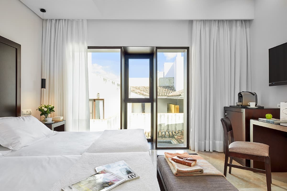 Superior Room | Hypo-allergenic bedding, down comforters, free minibar items
