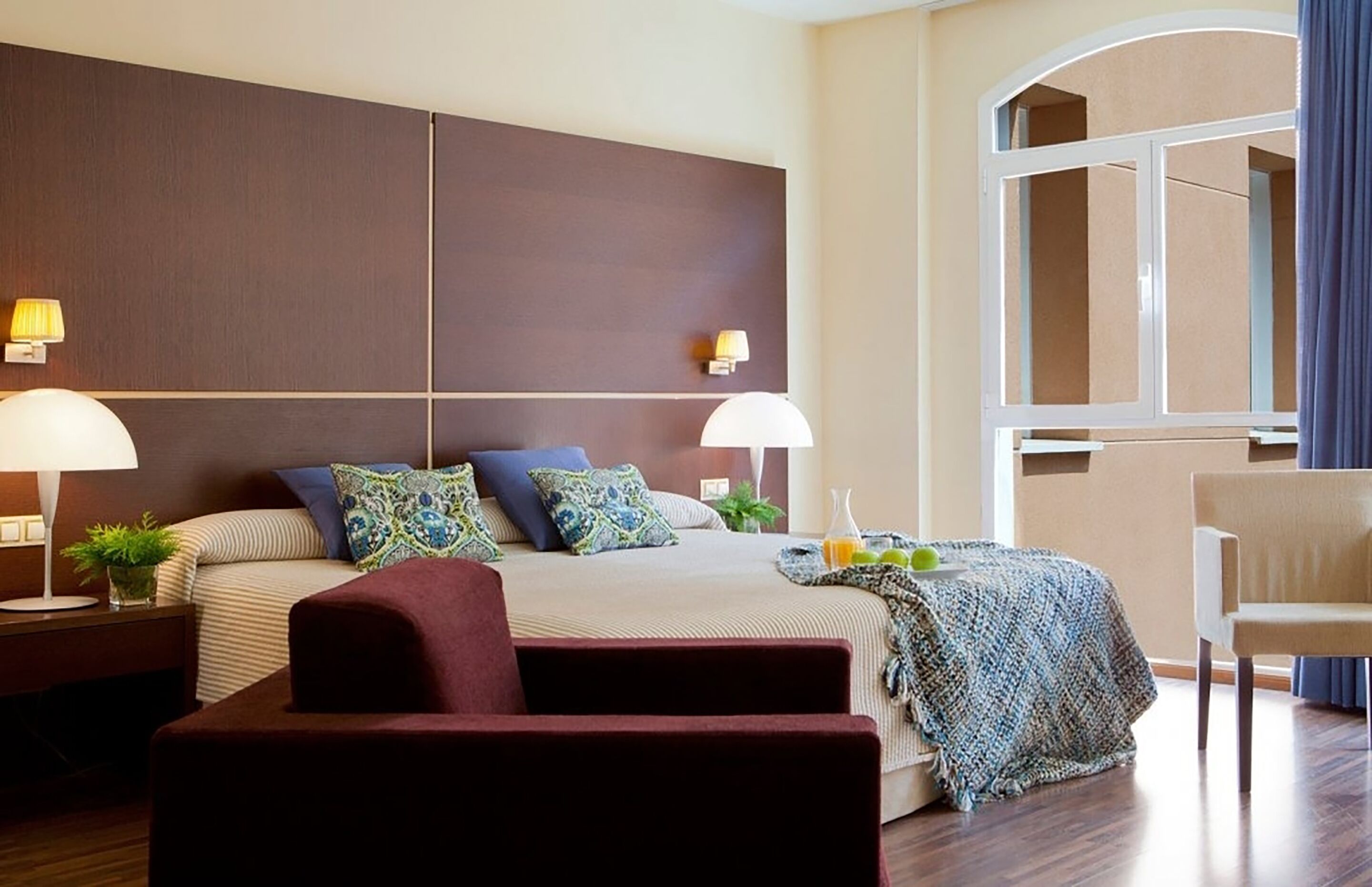 1 bedroom, premium bedding, minibar, in-room safe