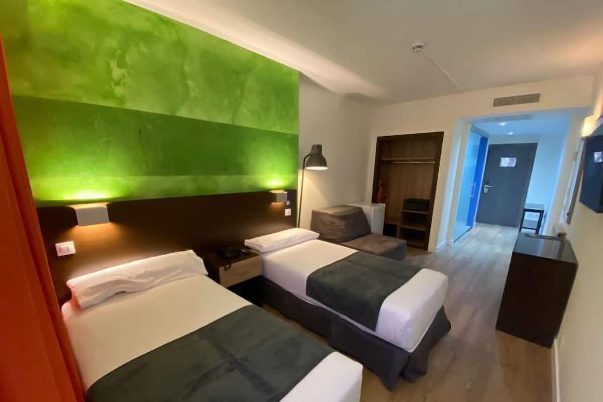 이코노미룸 | 1 개의 침실, 객실 내 금고, 암막 커튼, 방음 설비