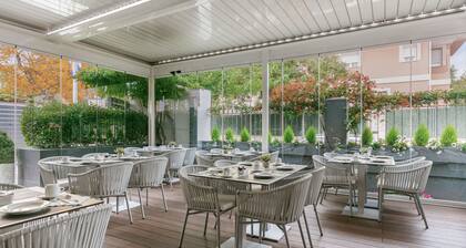 Globales Acis & Galatea