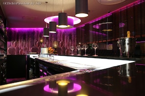 Bar (on property) - Hôtel de l'Univers Liège (Liege)