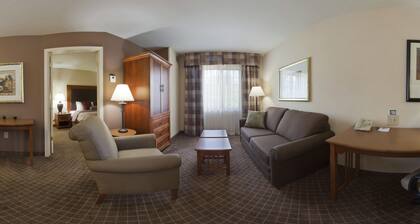 Staybridge Suites Chantilly - Dulles Airport by IHG