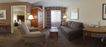 Staybridge Suites Chantilly - Dulles Airport by IHG