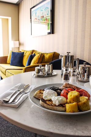 Room service - dining