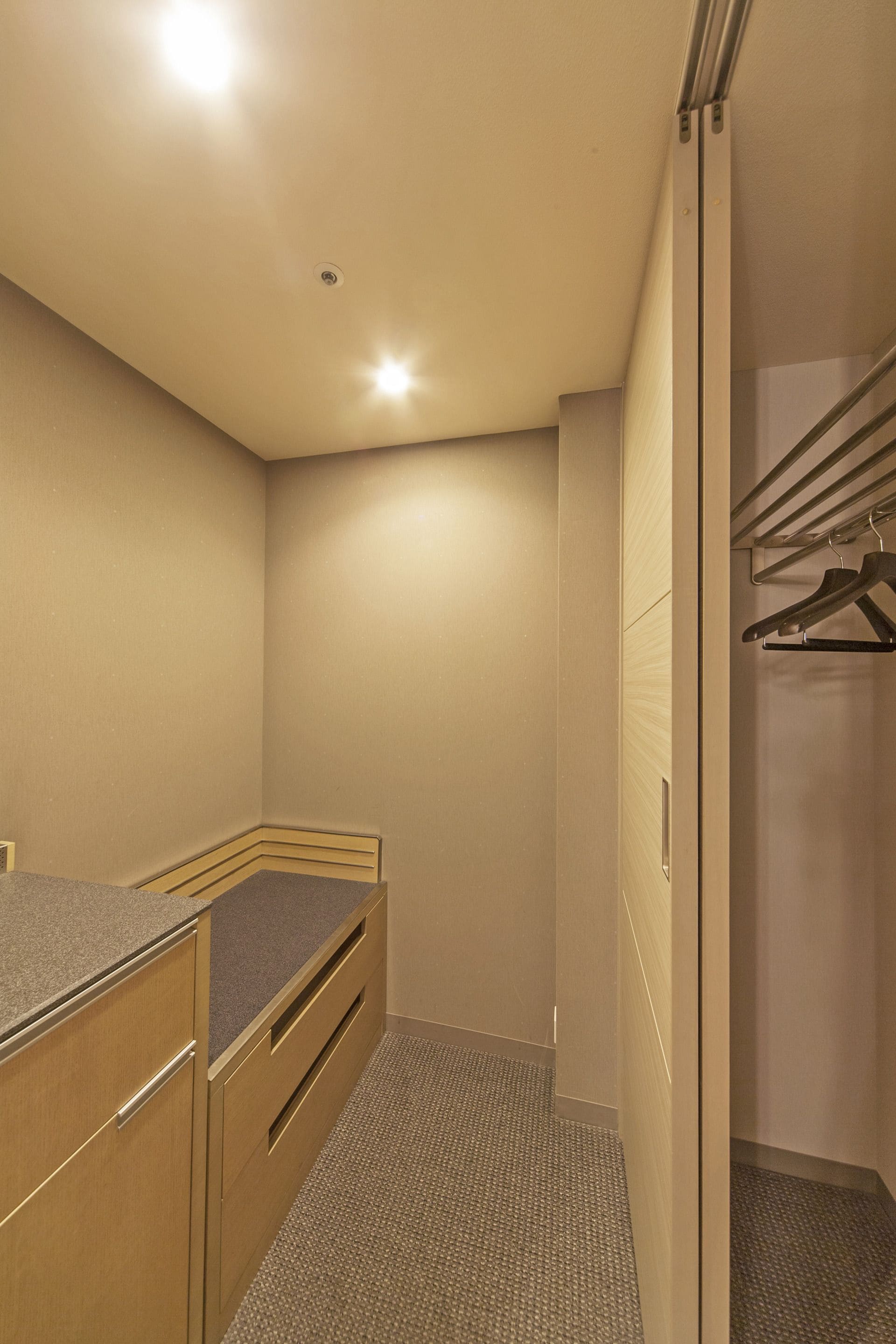 1 bedroom, in-room safe, laptop workspace, blackout curtains