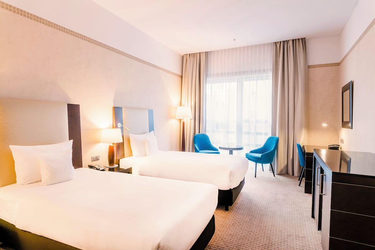 Standard Twin Room | Hypo-allergenic bedding, minibar, in-room safe, desk