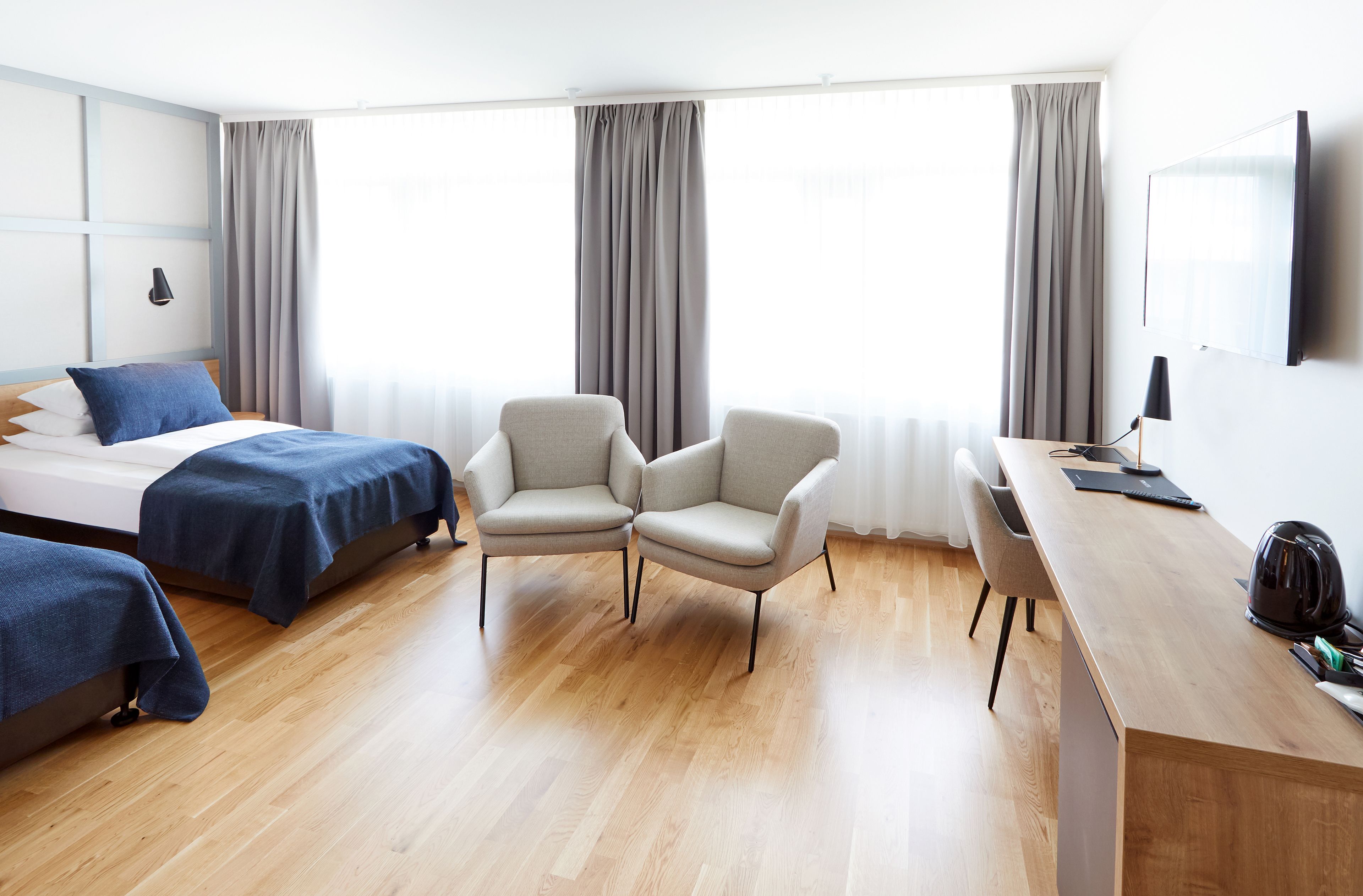 Superior Double and Sofabed | In-room safe, desk, blackout drapes, WiFi (free)