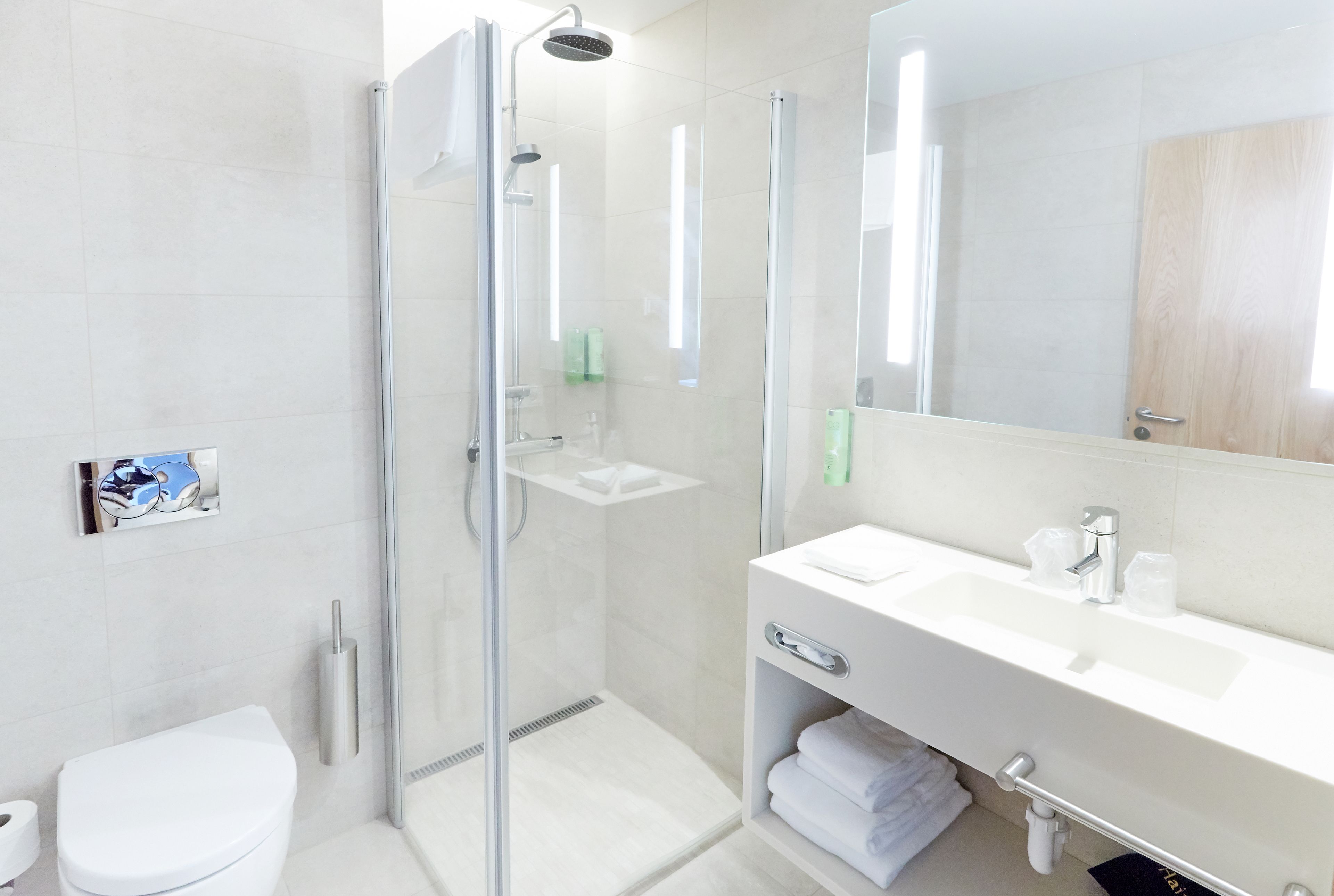 standard double or twin room | bathroom | shower, rainfall showerhead, hair dryer, towels