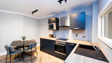 1 Bedroom Apartment | Private kitchen