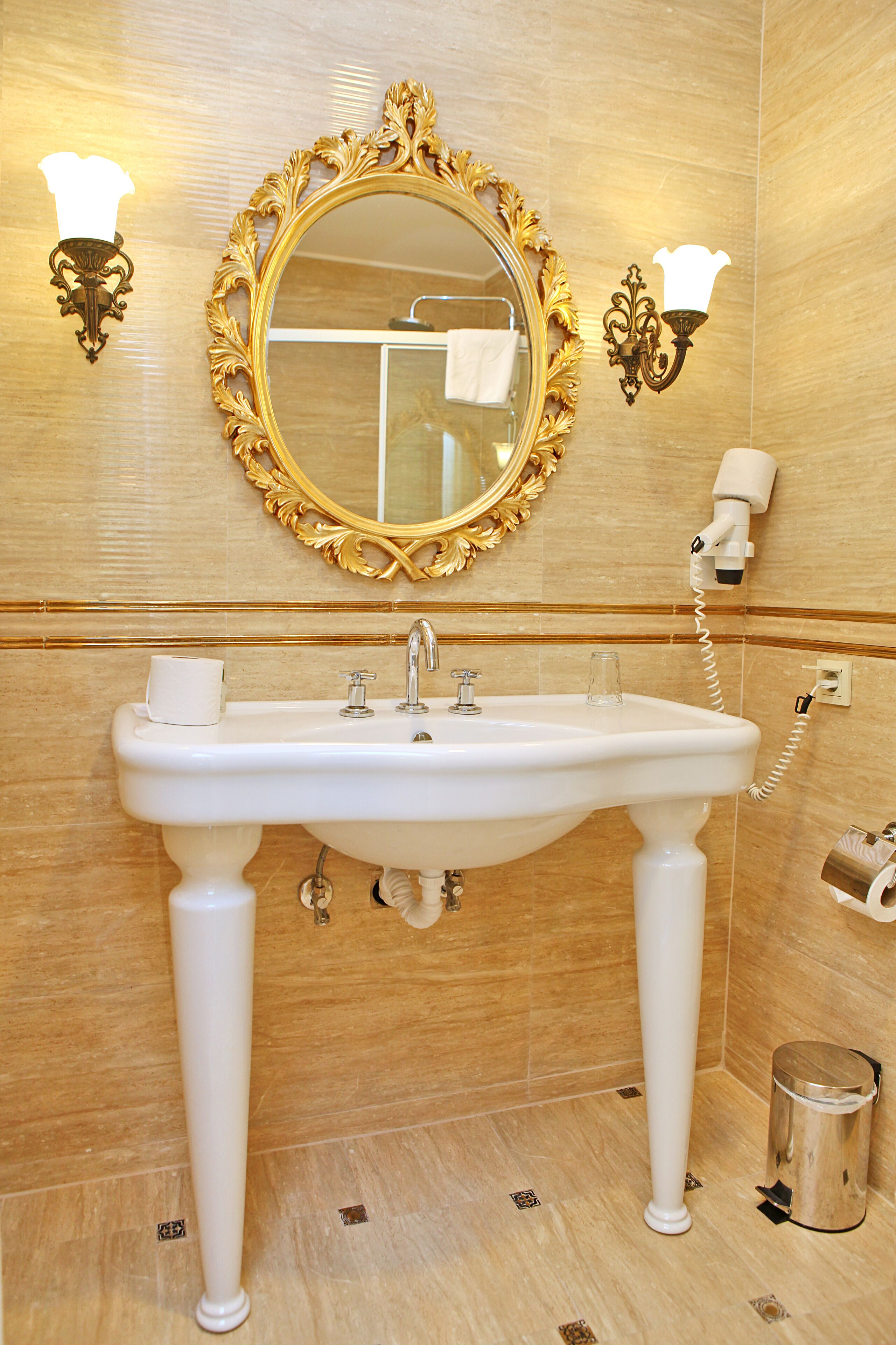 deluxe double twin room with balcony | bathroom | shower, free toiletries, hair dryer, slippers