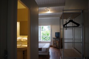 Habitación estándar doble | Wifi gratis y ropa de cama