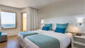 In-room safe, desk, iron/ironing board, free WiFi