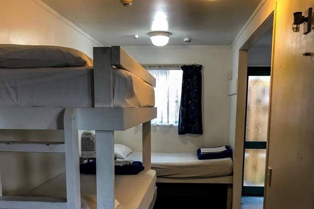 Standard Shared Dormitory (Mixed 7- Bed Dorm) | Free WiFi, bed sheets