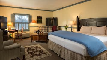 Iron/ironing board, free WiFi, bed sheets, alarm clocks