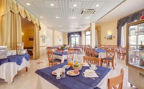 Khu vực dùng bữa sáng