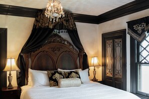 1 bedroom, Egyptian cotton sheets, premium bedding