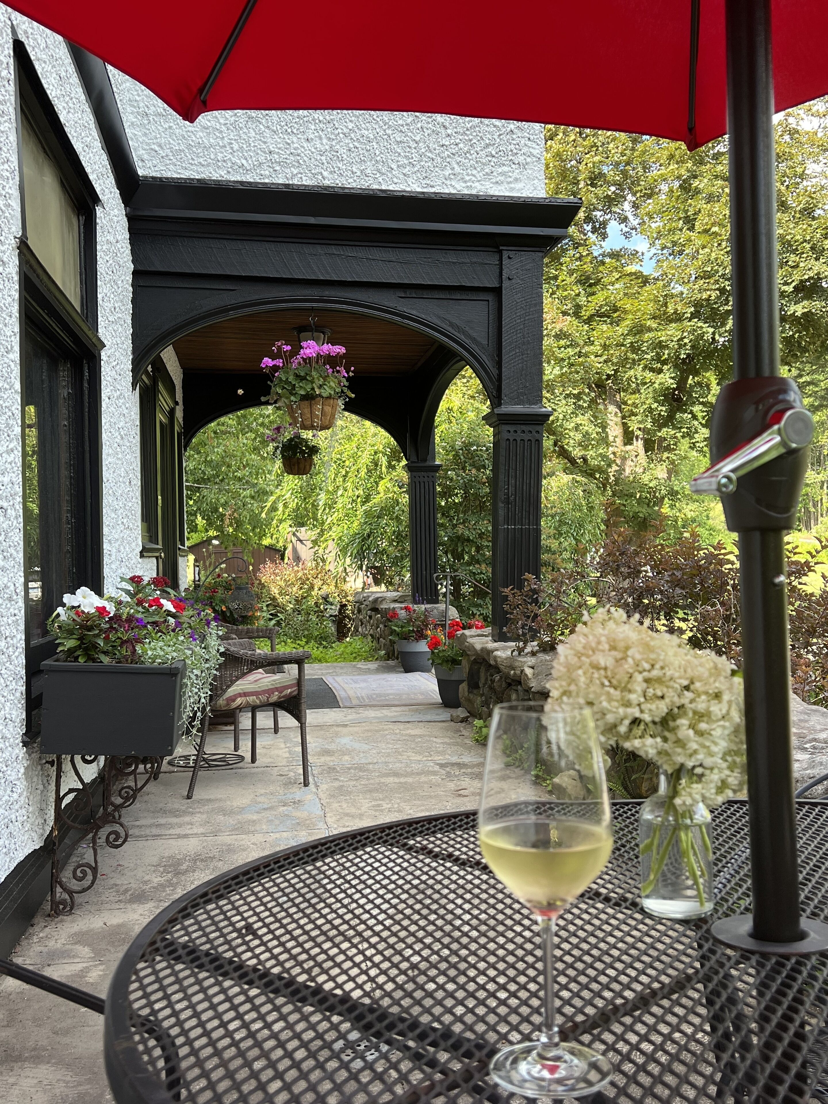 Mặt tiền nơi lưu trú